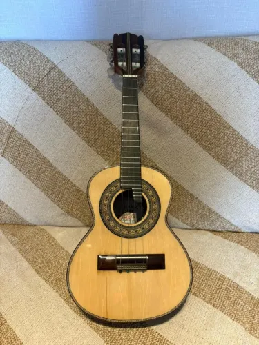 Cavaquinho Carlinhos Luthier - Imbuia