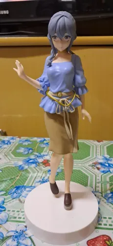 Figura anime original Bandai usado