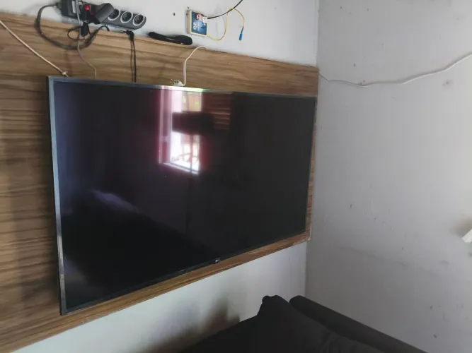 Tv LG com defeito