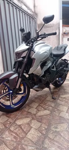 Zontes R350- semi nova c/2800kms