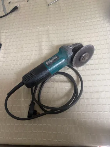 Vendo esmerilhadeira