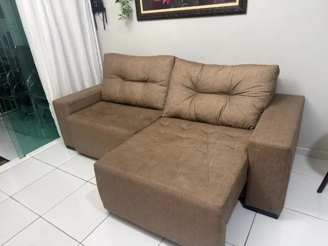 Sofá retrátil