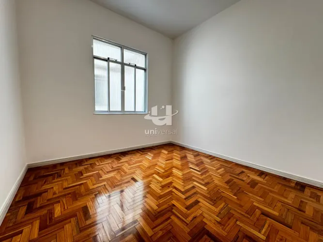 Apartamento no Centro de Juiz de Fora com 2 quartos por R$ 350.000