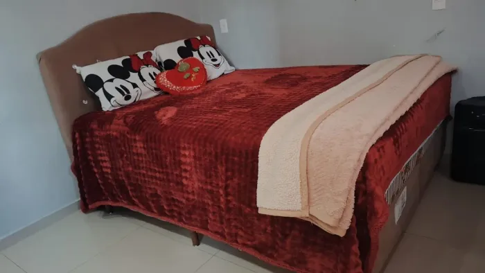 Cabeceira de cama Quenn