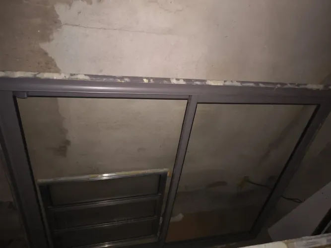 Vende se janela 