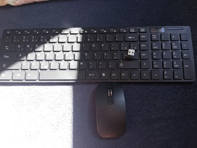KIT MOUSE+TECLADO SEM FIO COM ADAPTADOR