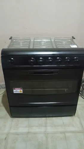 Vendo um fogão da marca continental 6 bocas