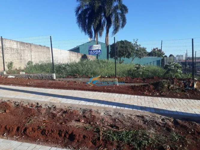 Terreno para alugar, 450 m² por R$ 2.500,00/mês - Centro - Cascavel/PR
