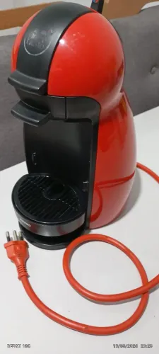 Cafeteira Nescafé Dolce gusto