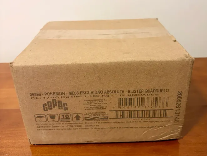 Case lacrada blister quádruplo Pokémon Escuridão Absoluta (12 blister)