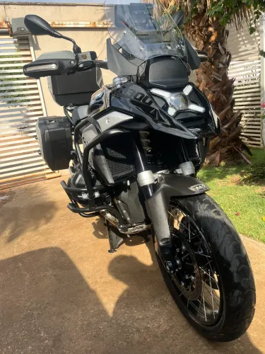 BMW GS 1300 Tliple Black