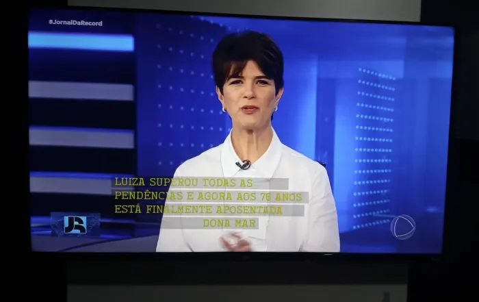AOC ROKU TV 50"