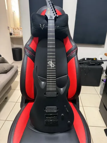 guitarra 7 cordas solar a1.7 evertune tarraxa com trava
