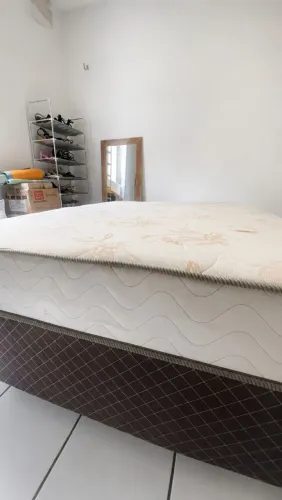 Cama box casal Soft Flex Gladiador Marahual usada e em ótimo estado de conservação.<br>