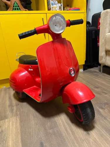 Moto Lambreta Elétrica Infantil 6V 2 Marchas - Bandeirante