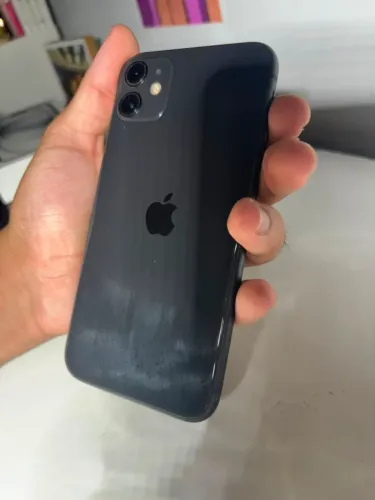 Iphone 11 - 64GB USADO