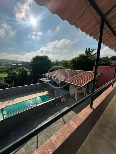 Chácara A Venda Área 1000m² 463,20m² construídos, Área de Lazer Completa com Piscina, no L