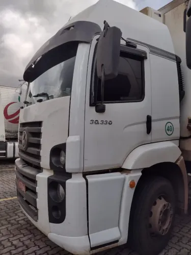 VW 30-330 Bi-truch chassi 10,5mts