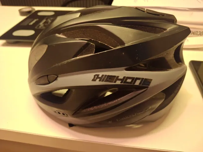 Capacete HighOne com LED Bike GLÓRIA SERGIPE 