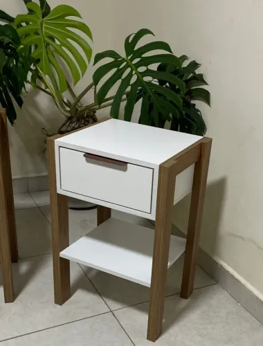 Mesa de cabeceira