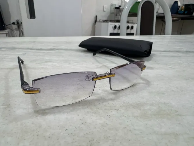 Óculos inteligentes de grau automático
