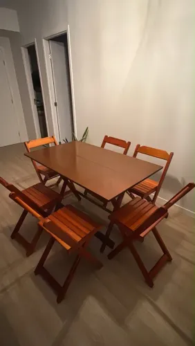 Doação mesa: 6 cadeiras