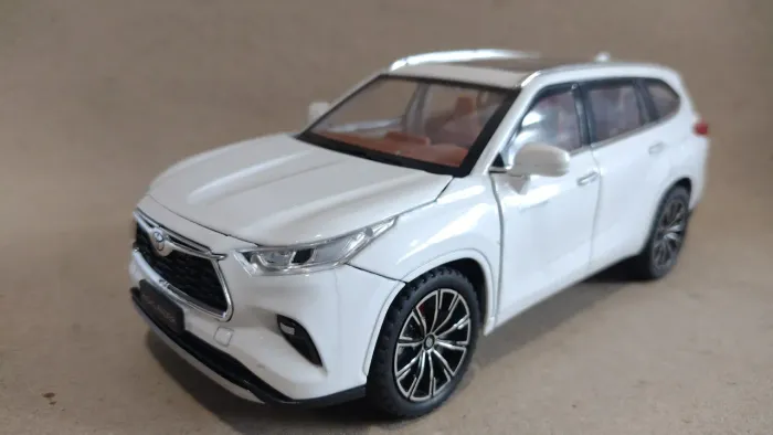 Miniatura Highlander Toyota 