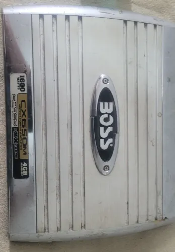 AMPLIFICADOR BOSS 4 CANAIS 1600 WATTS<br>