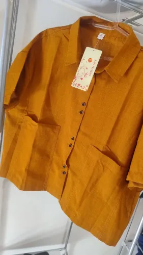 Camisa laranja 