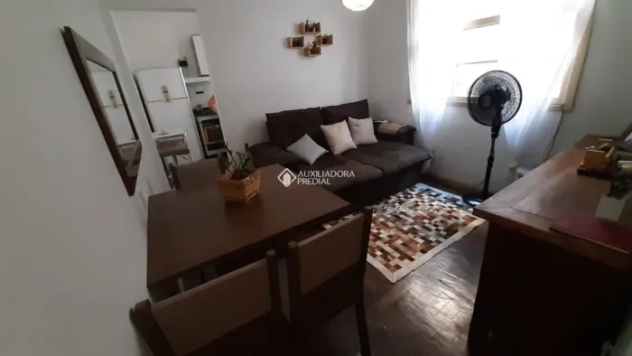 Apartamento à venda no Centro Histórico com 33 m² e 1 dormitório/quarto disponível!