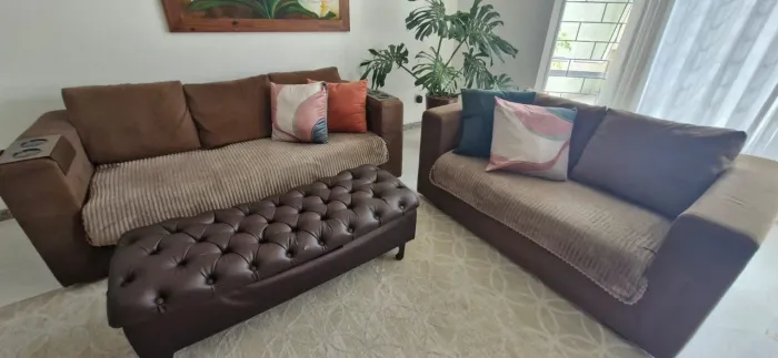 2 sofás (2 e 3 lugares) + recamier