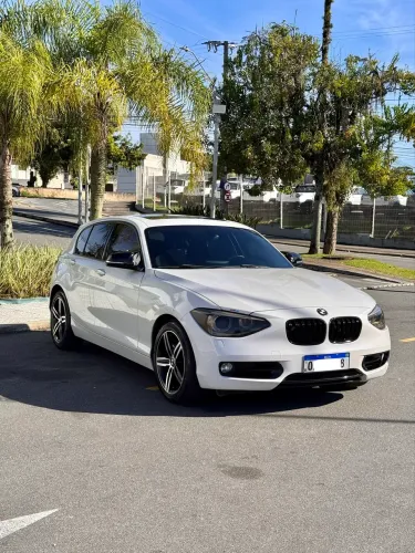 BMW 118IA / Urban/sport 1.6 TB 16V 170cv 5P 2015