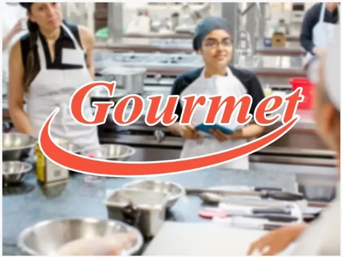AUXILIAR DE COZINHA - HORÁRIO COMERCIAL