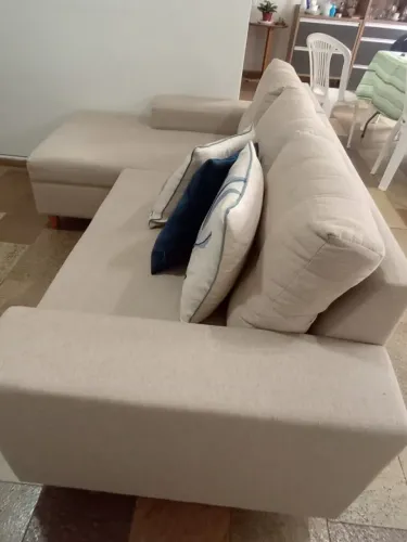 Sofá de canto com chaise | 2,10 (largura) x 1,20 (comprimento)