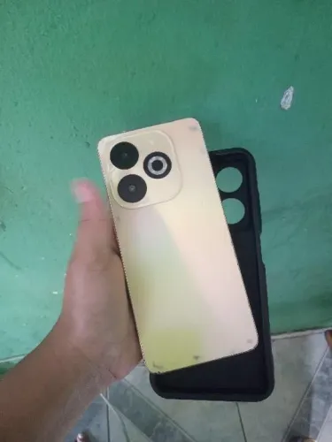 Celular infinix smart 8 pro