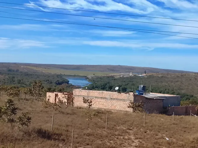 Vendo casa próxima a felixlandia