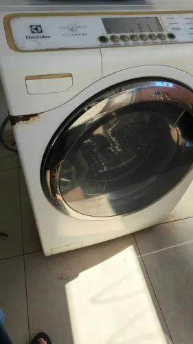 Máquina de lavar eletrolux lava e seca 12 kg