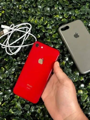 iPhone 8