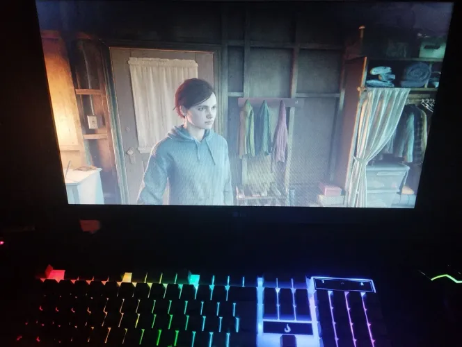 PC GAMER + TLOU 2