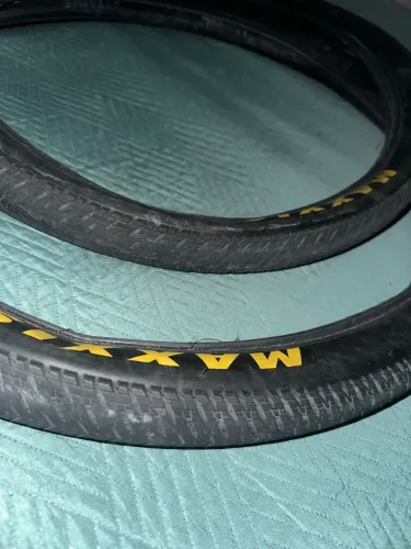 pneus maxxis dth 2.15