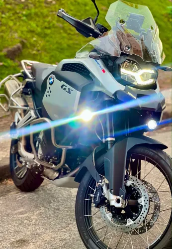 Bmw F900 Adventure Plus 2025 - Rpm Garage