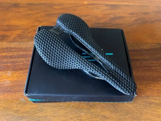 Selim Ryet RT-04 - Carbono