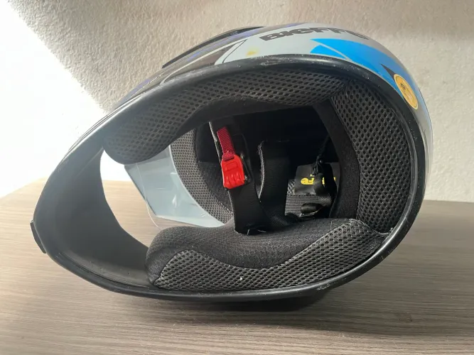 Capacete Bieffe 3Sport TAM 58 (usado) em ótimo estado de conservação higienizado