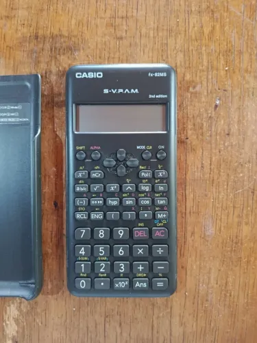 Calculadora Científica CASIO