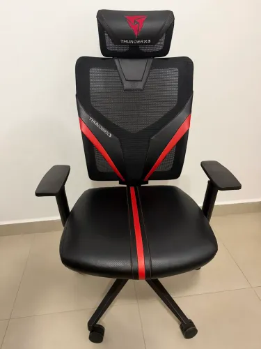 Cadeira Gamer ThunderX3 Yama1 - Muito Nova
