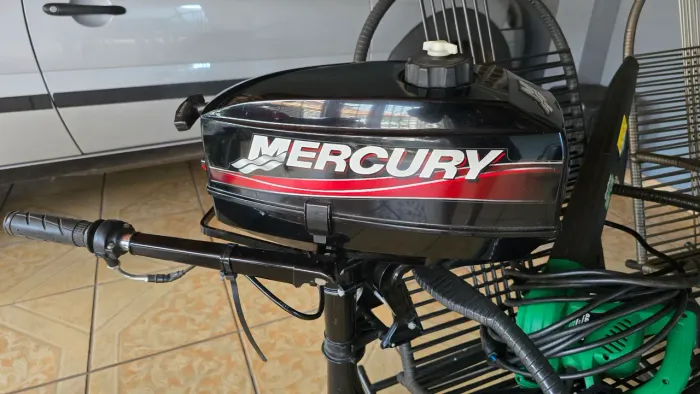 MOTOR DE POPA 3.3HP MERCURY