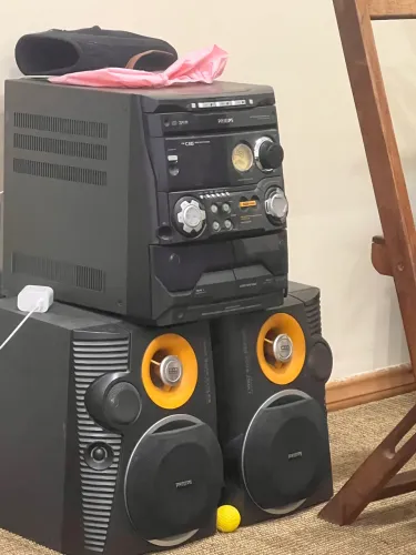 Raridade Minisystem som Philips C505