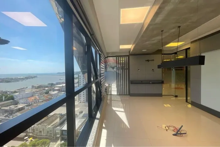 Sala Comercial - Centro Itajaí 307m²