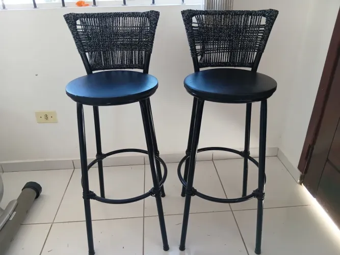 2 Banquetas altas para balcão