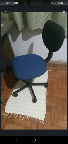 Cadeira secretária